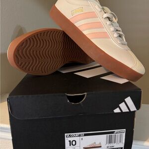 Adidas VL Court 3.0 with Cream and Pink Highlights Size: Women’s 10